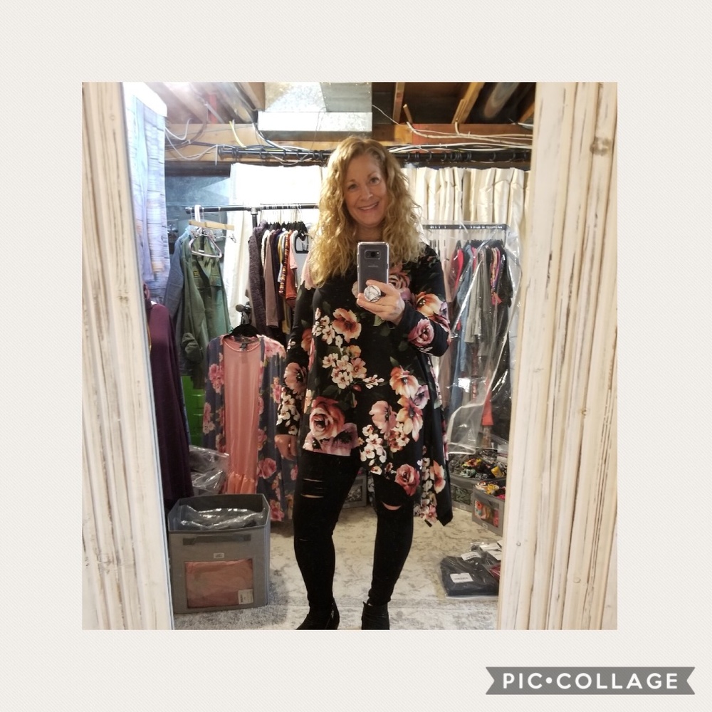 Asymmetrical tunic brand Agnes&Dora